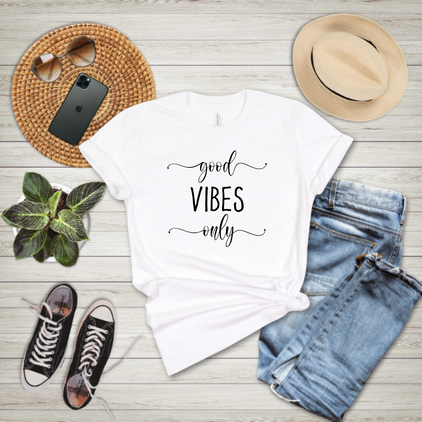 Good Vibes Only - T-shirt